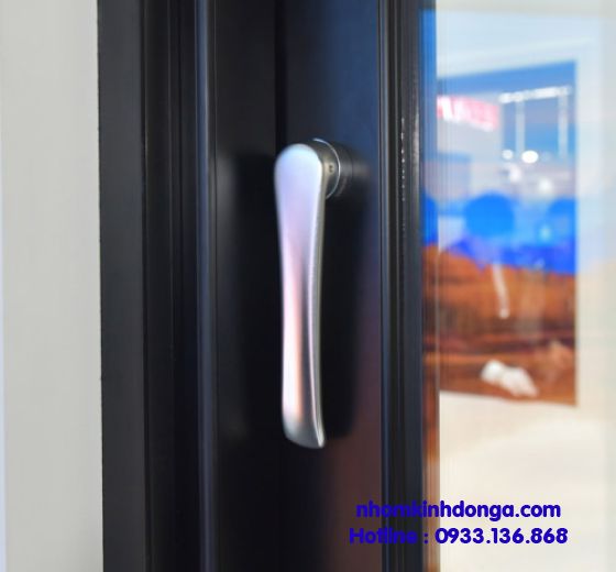 TAY NẮM TRỤC VUÔNG PH304